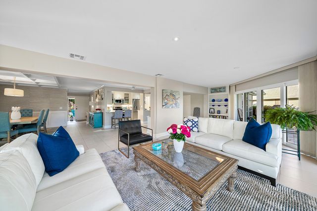 146 Driftwood Circle, Atlantis, FL 33462