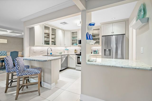 146 Driftwood Circle, Atlantis, FL 33462