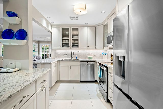 146 Driftwood Circle, Atlantis, FL 33462