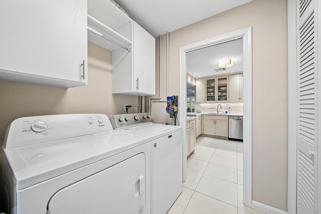 146 Driftwood Circle, Atlantis, FL 33462