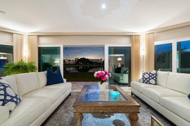 146 Driftwood Circle, Atlantis, FL 33462