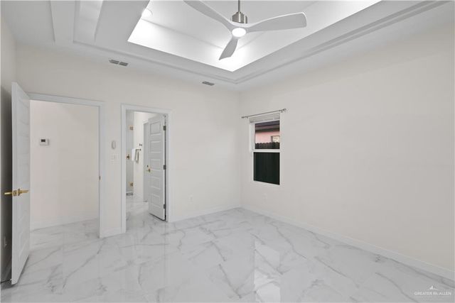 6105 N Pedaso Del Sol Street, Edinburg, TX 78542