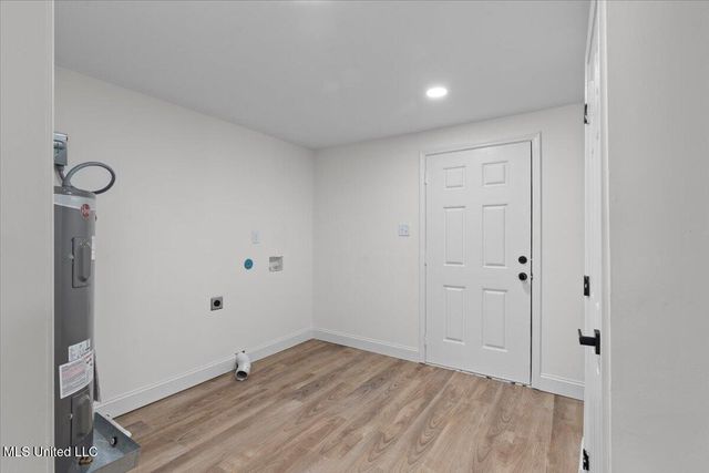 6633 Alice Street, Horn Lake, MS 38637