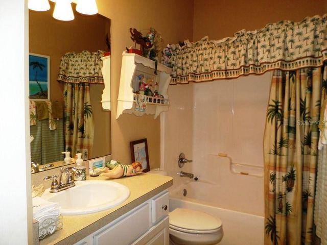 9419 N COUNTRY CLUB WAY, Dunnellon, FL 34434