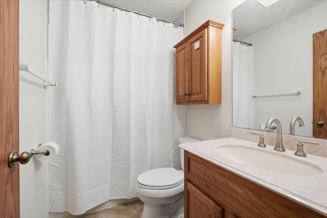 8420 Timberwood Court, Woodbury, MN 55125