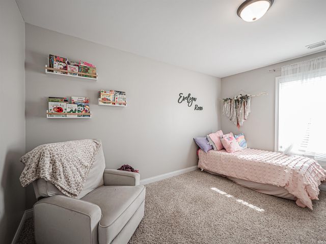 1420 Hills Drive, Evansville, IN 47720