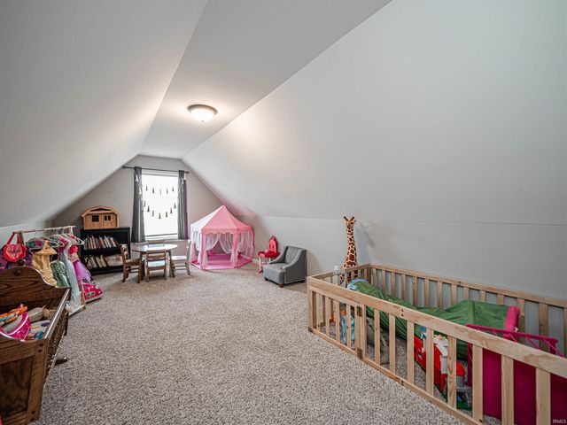 1420 Hills Drive, Evansville, IN 47720