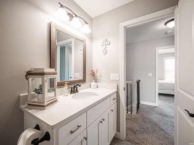 1420 Hills Drive, Evansville, IN 47720