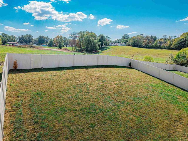 1420 Hills Drive, Evansville, IN 47720