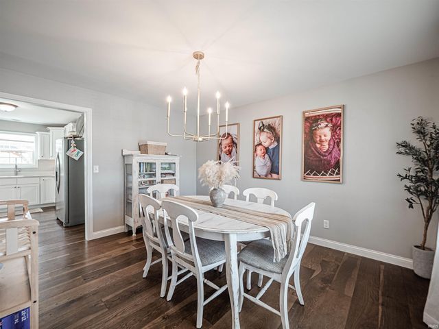 1420 Hills Drive, Evansville, IN 47720