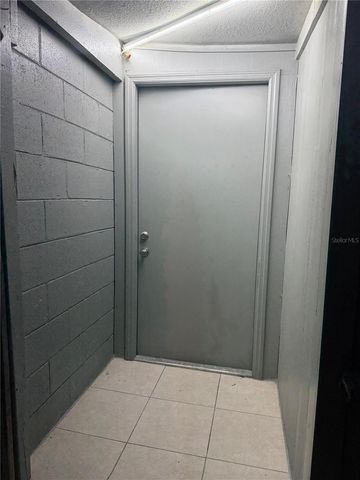 8518 WOODLAKE DRIVE, Tampa, FL 33615