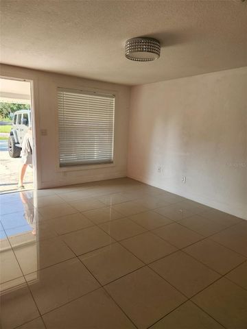 8518 WOODLAKE DRIVE, Tampa, FL 33615