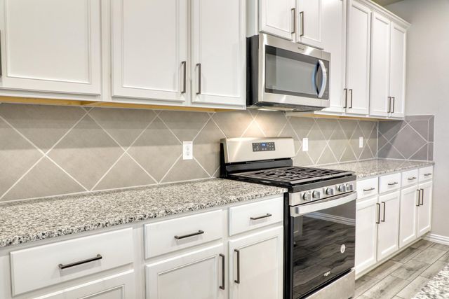 12675 Taymouth Manor Drive, Humble, TX 77346