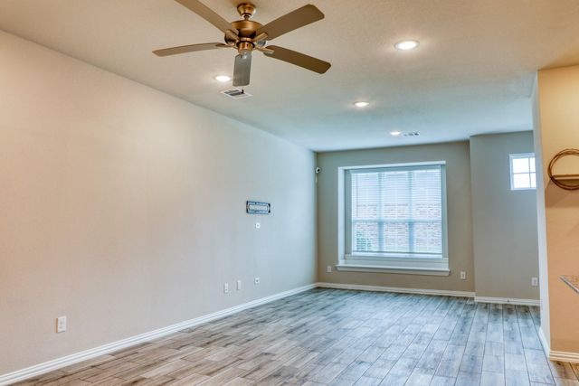 12675 Taymouth Manor Drive, Humble, TX 77346