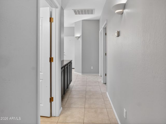 2131 W MULBERRY Drive, Chandler, AZ 85286