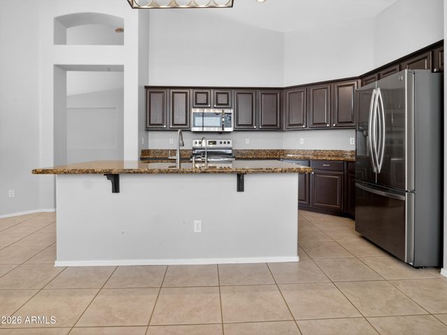 2131 W MULBERRY Drive, Chandler, AZ 85286