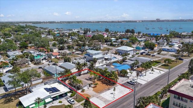 3014 58TH STREET S, Gulfport, FL 33707