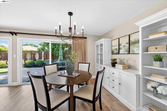 1778 Beachwood Way, Pleasanton, CA 94566