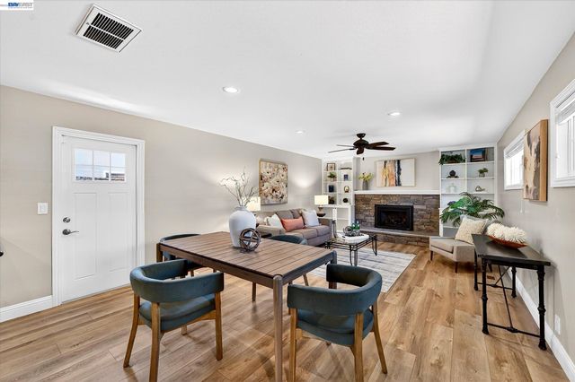 1778 Beachwood Way, Pleasanton, CA 94566