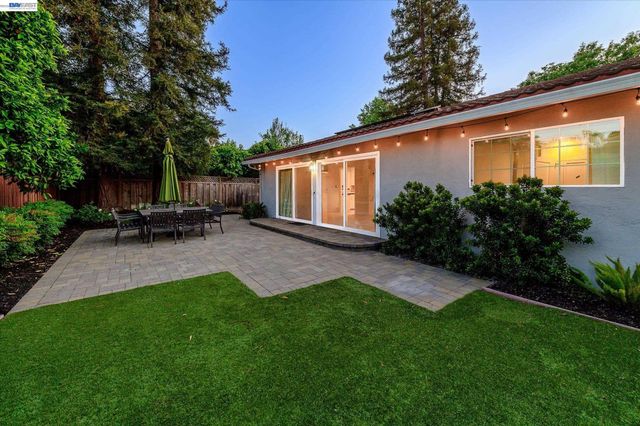 1778 Beachwood Way, Pleasanton, CA 94566