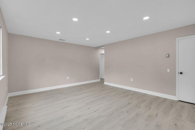 9 Juniper Lane 50, Whiting, NJ 08759