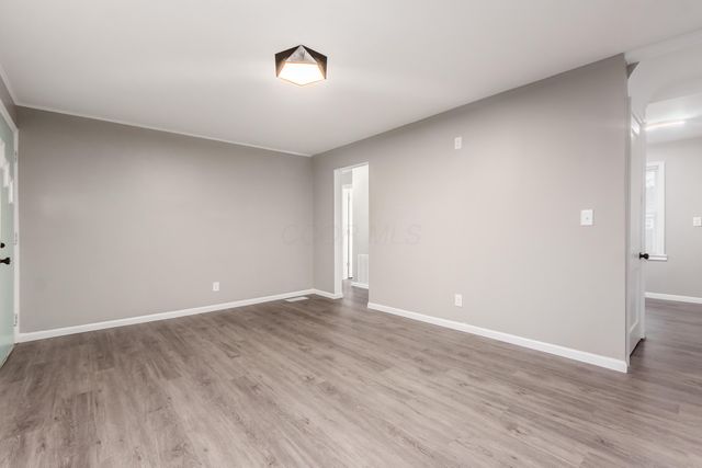 2488 Mcguffey Road, Columbus, OH 43211