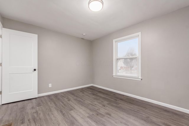 2488 Mcguffey Road, Columbus, OH 43211