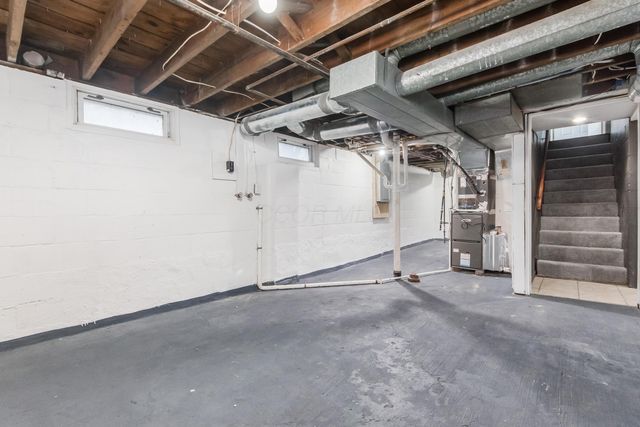 2488 Mcguffey Road, Columbus, OH 43211