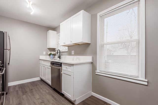 2488 Mcguffey Road, Columbus, OH 43211