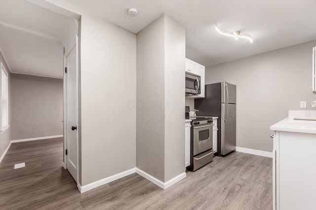 2488 Mcguffey Road, Columbus, OH 43211