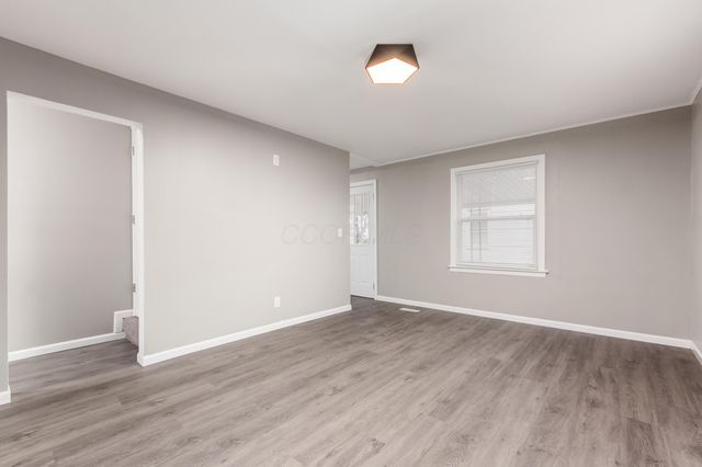 2488 Mcguffey Road, Columbus, OH 43211