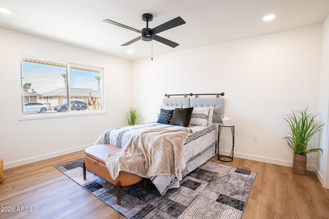 19617 N WILLOWCREEK Circle, Sun City, AZ 85373