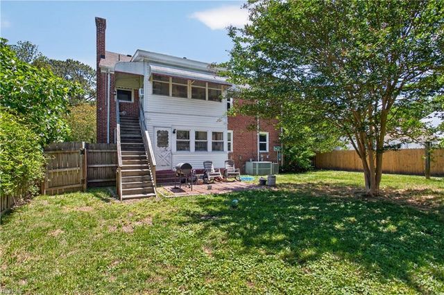 215 Riverside DR, Portsmouth, VA 23707