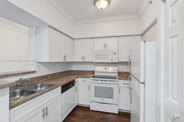 151 SW 117th Ave 9106, Pembroke Pines, FL 33025