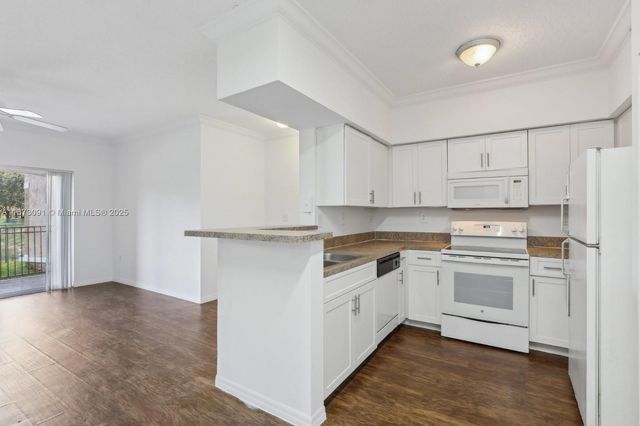 151 SW 117th Ave 9106, Pembroke Pines, FL 33025