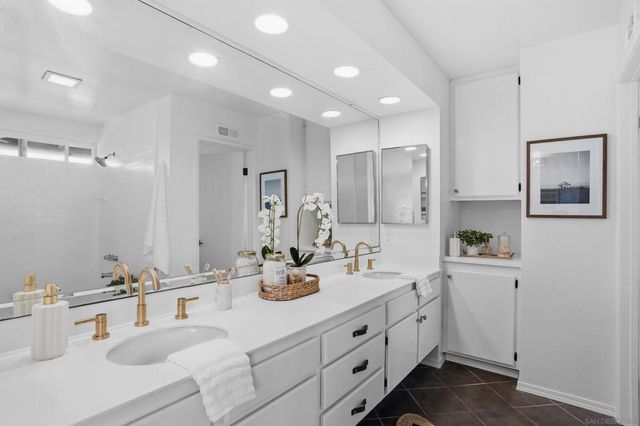 14463 Yukon, San Diego, CA 92129