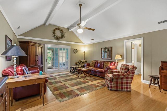 122 Mabry Road, Spartanburg, SC 29307