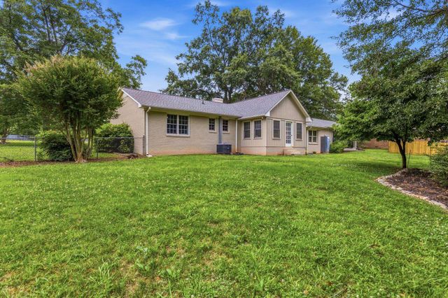 122 Mabry Road, Spartanburg, SC 29307