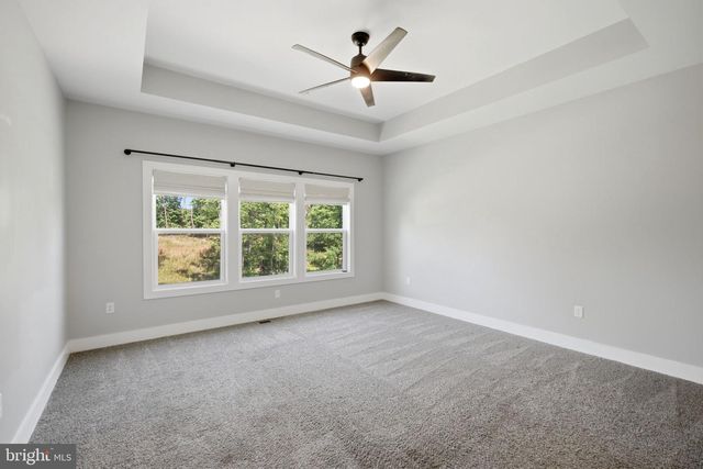 102 NUGGET WAY, Martinsburg, WV 25405