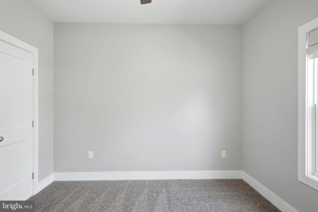 102 NUGGET WAY, Martinsburg, WV 25405