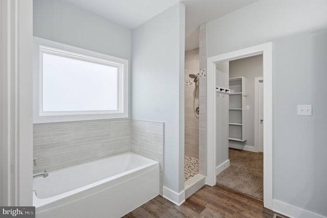 102 NUGGET WAY, Martinsburg, WV 25405