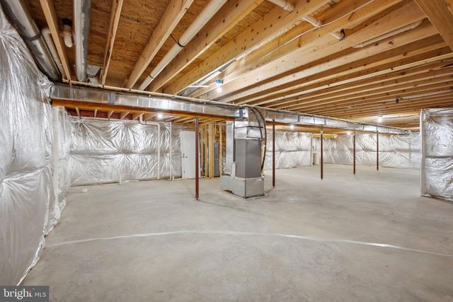 102 NUGGET WAY, Martinsburg, WV 25405