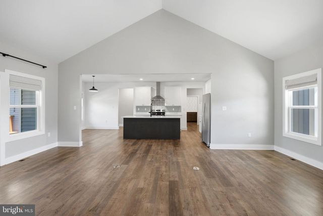 102 NUGGET WAY, Martinsburg, WV 25405