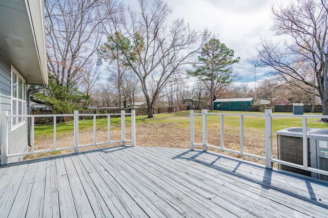 6951 State Highway 64, Ben Wheeler, TX 75754