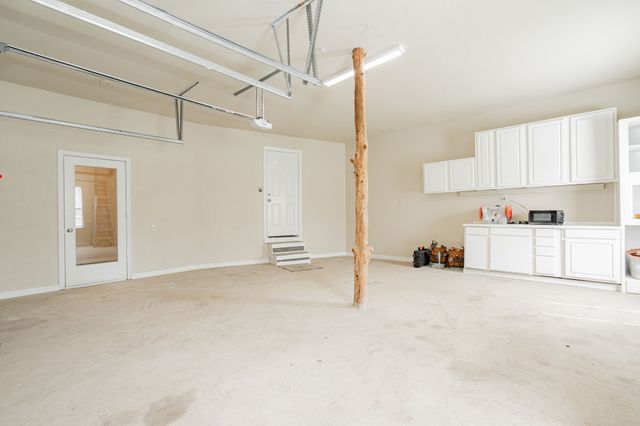 6951 State Highway 64, Ben Wheeler, TX 75754
