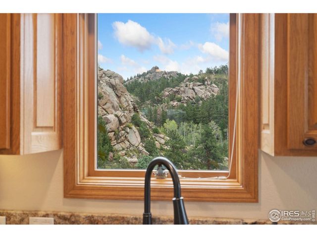 366 N Rim Rd, Livermore, CO 80536