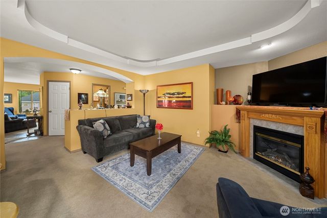 4632 Parker Road E, Sumner, WA 98390