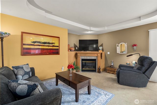 4632 Parker Road E, Sumner, WA 98390