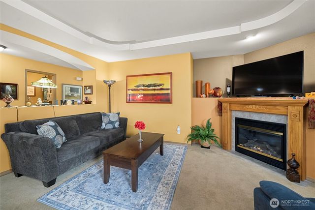 4632 Parker Road E, Sumner, WA 98390