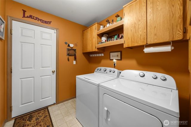 4632 Parker Road E, Sumner, WA 98390